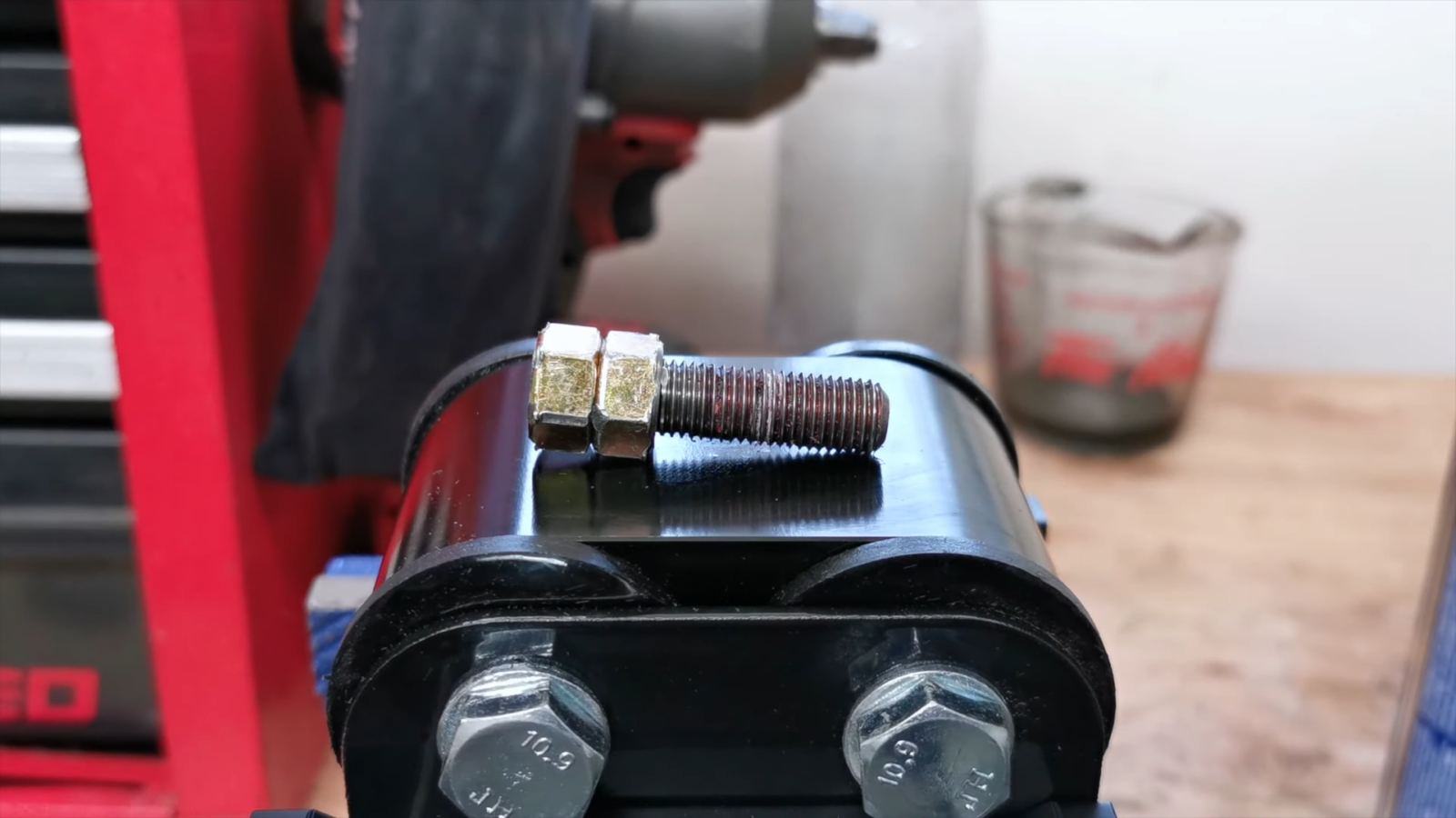 How to Remove Screws With Loctite? ToolsProfy