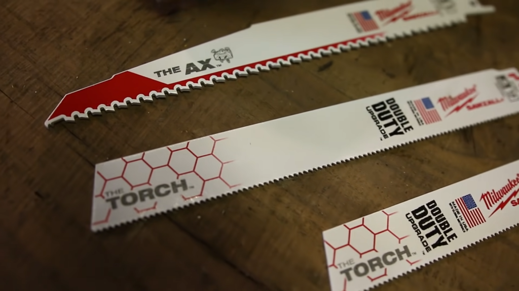 What to look for when selecting a Sawzall blade replacement?