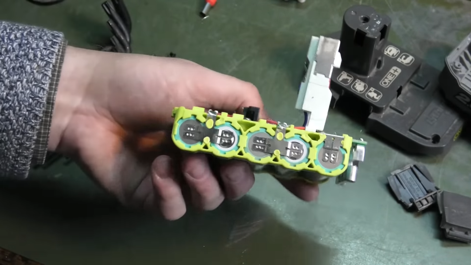 Ryobi 18V Battery Not Charging How to Fix? ToolsProfy